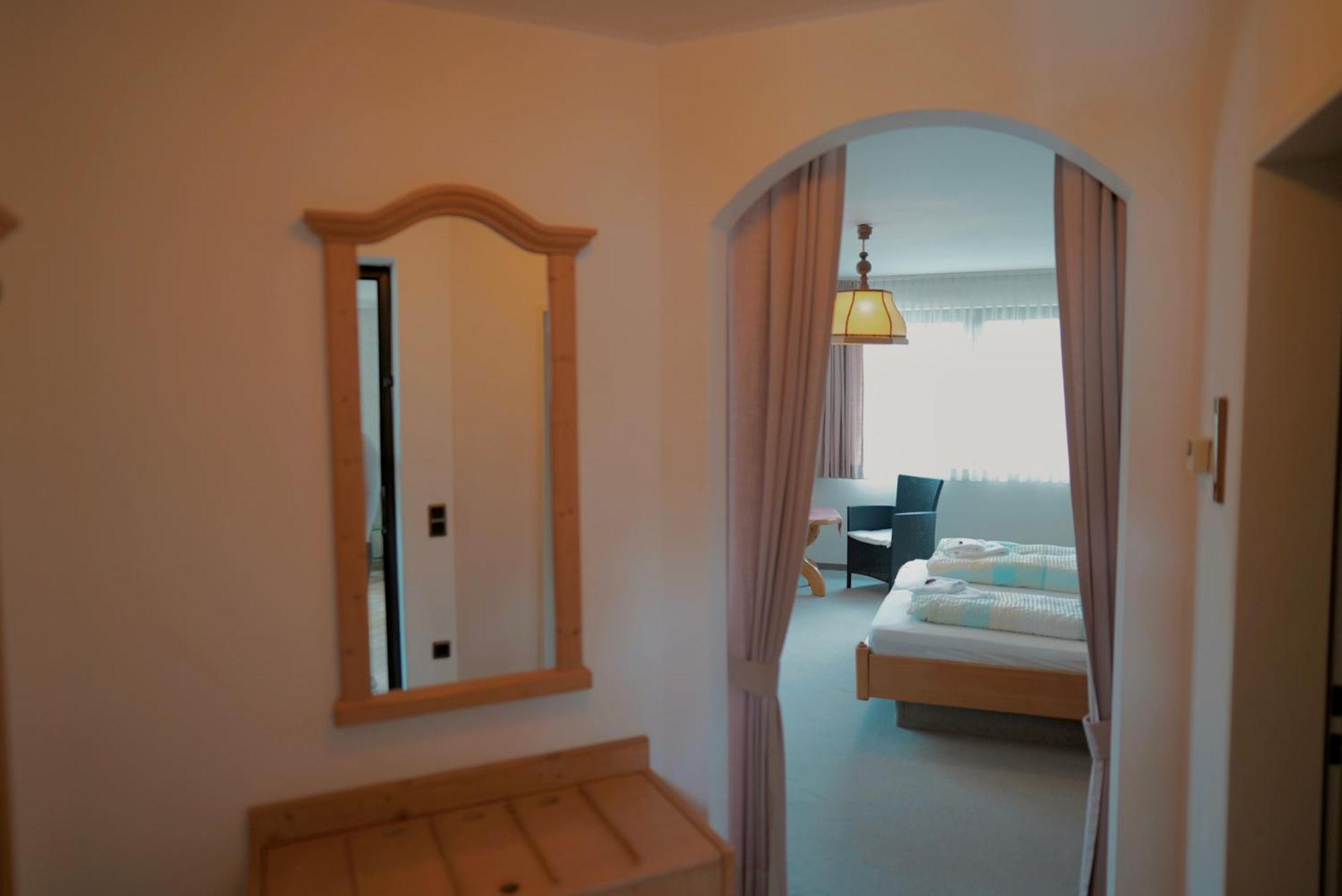 Appartamento In & Out Boardinghaus Stolberg  Esterno foto