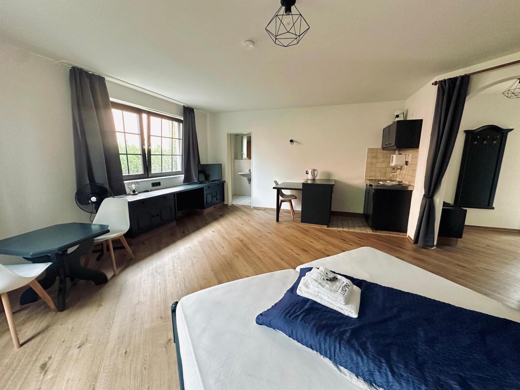 Appartamento In & Out Boardinghaus Stolberg  Esterno foto